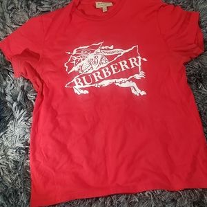 Burberry Tshirt